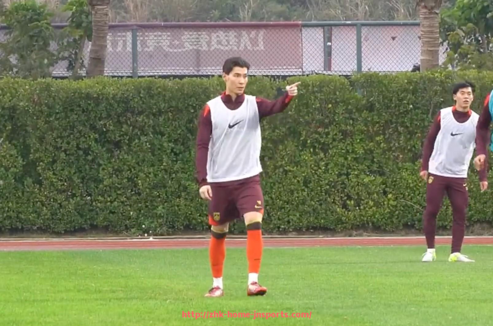 江南综合体育-法甲经典对抗赛:法甲历史上最经典的对决回顾